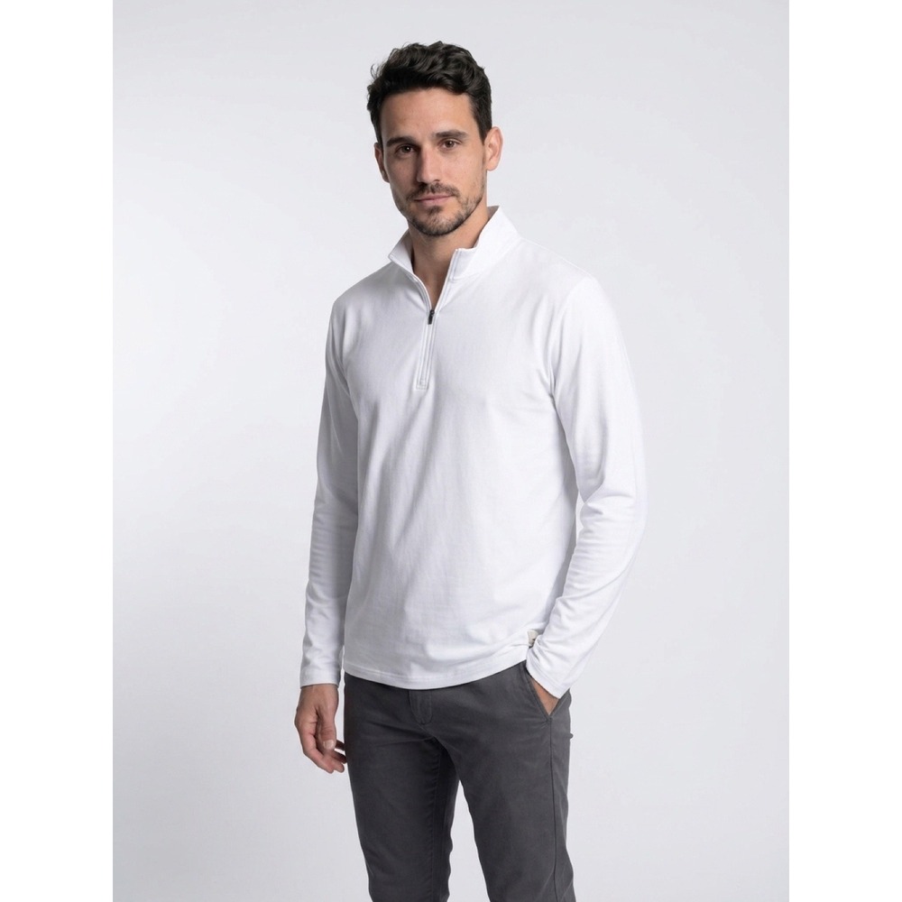 Vuori Strato Tech Quarter Zip Pullover White Mens XL  Long Sleeve Shirt